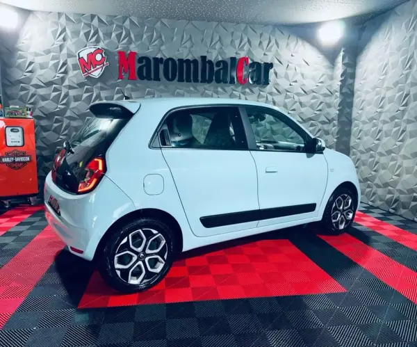 Renault Twingo 2020 - 12990 EUR, 73071 km - AUTO.MOTO.pt - 73071km - foto 2 de 28