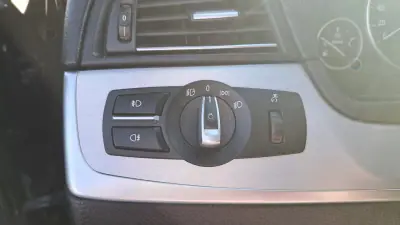 BMW 520 2011 - 11900 EUR, 331971 km - AUTO.MOTO.pt - 331971km - foto 24 de 27
