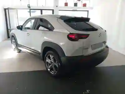 Mazda MX-30 2020 - 13600 EUR, 152078 km - 152078km - foto 3 de 12