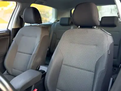 Volkswagen Golf 2013 — foto 5 de 13