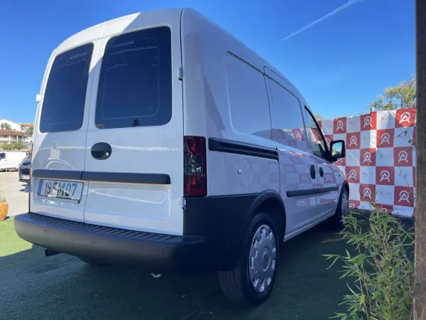 Opel COMBO 2007 — foto 3 de 18