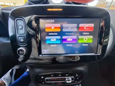 Smart ForFour 2017 - 13500 EUR, 44000 km - AUTO.MOTO.pt - 44000km - foto 34 de 46