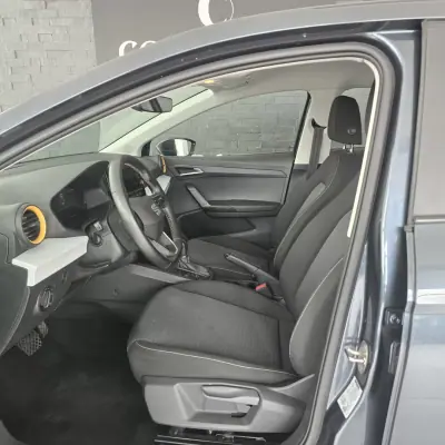 SEAT Ibiza 2024 - 16950 EUR, 66871 km - AUTO.MOTO.pt - 66871km - foto 19 de 32