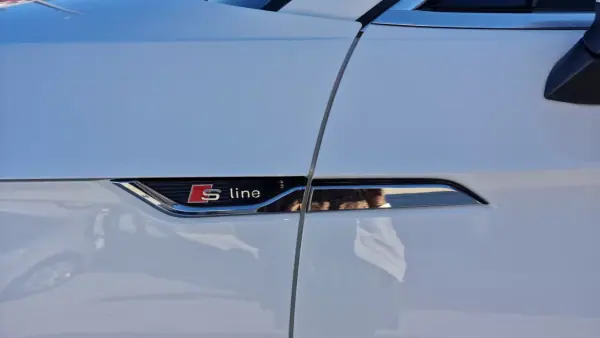 Audi A5 Sportback 2018 - 30999 EUR, 147920 km - AUTO.MOTO.pt - 147920km - foto 8 de 41