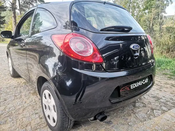 Ford KA 2012 - 5500 EUR, 190000 km - AUTO.MOTO.pt - 190000km - foto 7 de 18