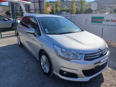 Citroën C4 2014 — photo 6 of 25