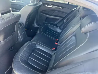 Mercedes-Benz CLS 250 2015 - 22500 EUR, 126508 km - AUTO.MOTO.pt - 126508km - foto 10 de 14