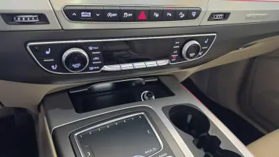 Audi Q7 2015 - 33900 EUR, 144656 km - AUTO.MOTO.pt - 144656km - foto 51 de 67