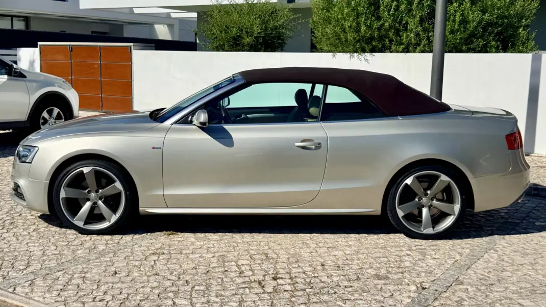 Audi A5 Cabrio 2015 - 20990 EUR, 128555 km - 128555km - foto 13 de 61