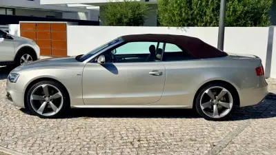 Audi A5 Cabrio 2015 - 23900 EUR, 128555 km - AUTO.MOTO.pt - 128555km - foto 13 de 61