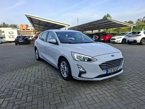 Ford Focus 2019 - 15500 EUR, 119500 km - AUTO.MOTO.pt - 119500km - foto 4 de 30