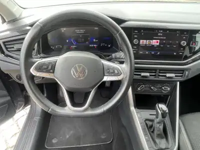 Volkswagen Polo 2023 - 18750 EUR, 44308 km - AUTO.MOTO.pt - 44308km - foto 8 de 11