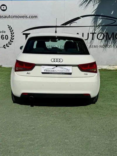 Audi A1 Sportback 2012 - 14990 EUR, 131815 km - AUTO.MOTO.pt - 131815km - foto 7 de 27