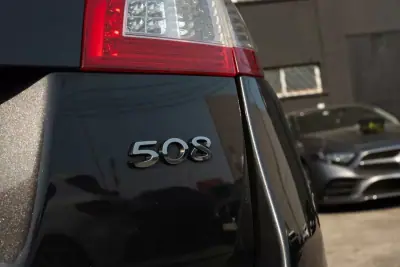 Peugeot 508 2014 - 8900 EUR, 244742 km - 244742km - foto 6 de 24