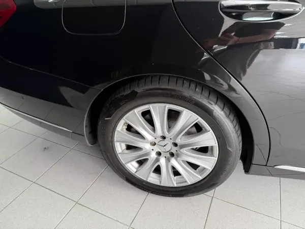 Mercedes-Benz S 350 2015 - 29000 EUR, 393085 km - AUTO.MOTO.pt - 393085km - foto 42 de 44