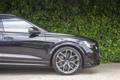 Audi RS Q8 2021 - 131900 EUR, 91000 km - AUTO.MOTO.pt - 91000km - foto 5 de 26