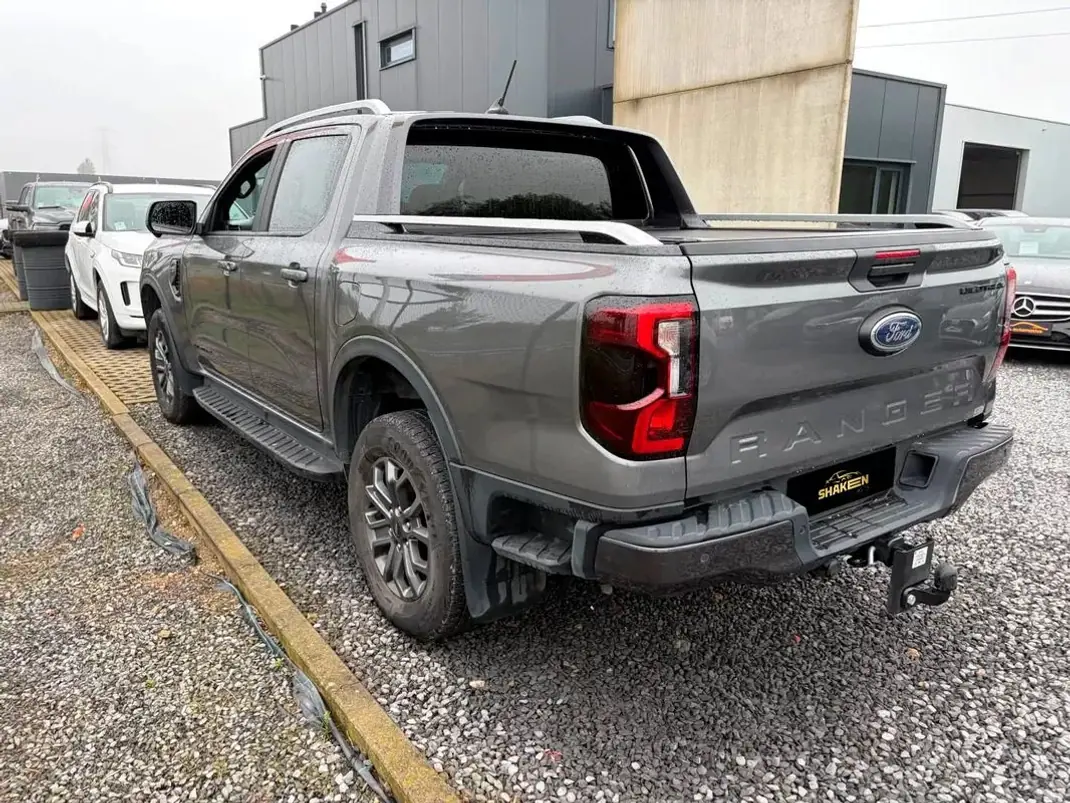 Ford Ranger 2025 - 48990 EUR, 54260 km - 54260km - foto 4 de 12