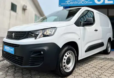 Peugeot Partner 1.5 BlueHdi L1 102Cv | CARPLAY | IVA DEDUTÍVEL 2023 - 17950 EUR, 53000 km - AUTO.MOTO.pt - 53000km - foto 5 de 21
