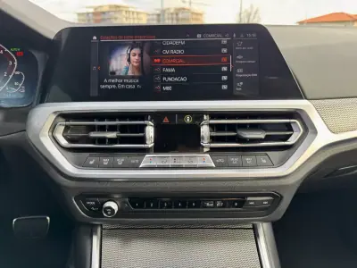 BMW 330 2020 - 32990 EUR, 44000 km - AUTO.MOTO.pt - 44000km - foto 23 de 33