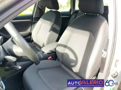 Audi A3 Sportback 2019 - 18950 EUR, 88596 km - AUTO.MOTO.pt - 88596km - foto 8 de 34