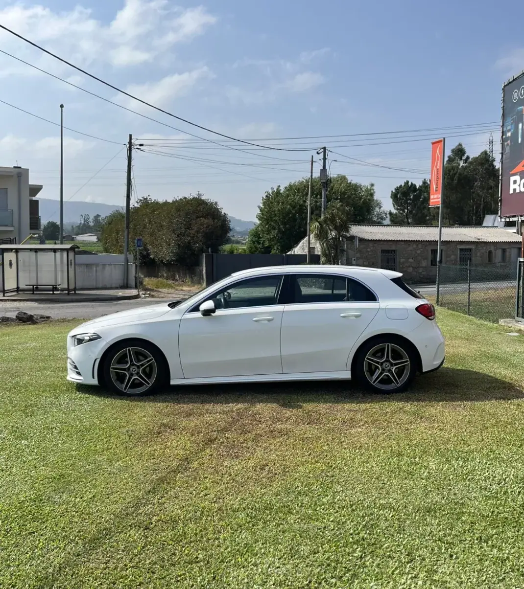 Mercedes-Benz A 200 2018 - 21900 EUR, 81850 km - 81850km - foto 8 de 14