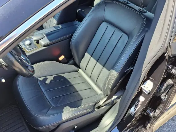 Mercedes-Benz CLS 350 2014 - 29000 EUR, 237000 km - AUTO.MOTO.pt - 237000km - foto 16 de 50