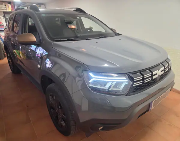 Dacia Duster TCe 100 2WD ECO-G Série Especial Extreme 2023 Gas GNC