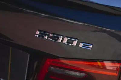 BMW 530e 2019 - 26850 EUR, 181810 km - AUTO.MOTO.pt - 181810km - foto 36 de 47