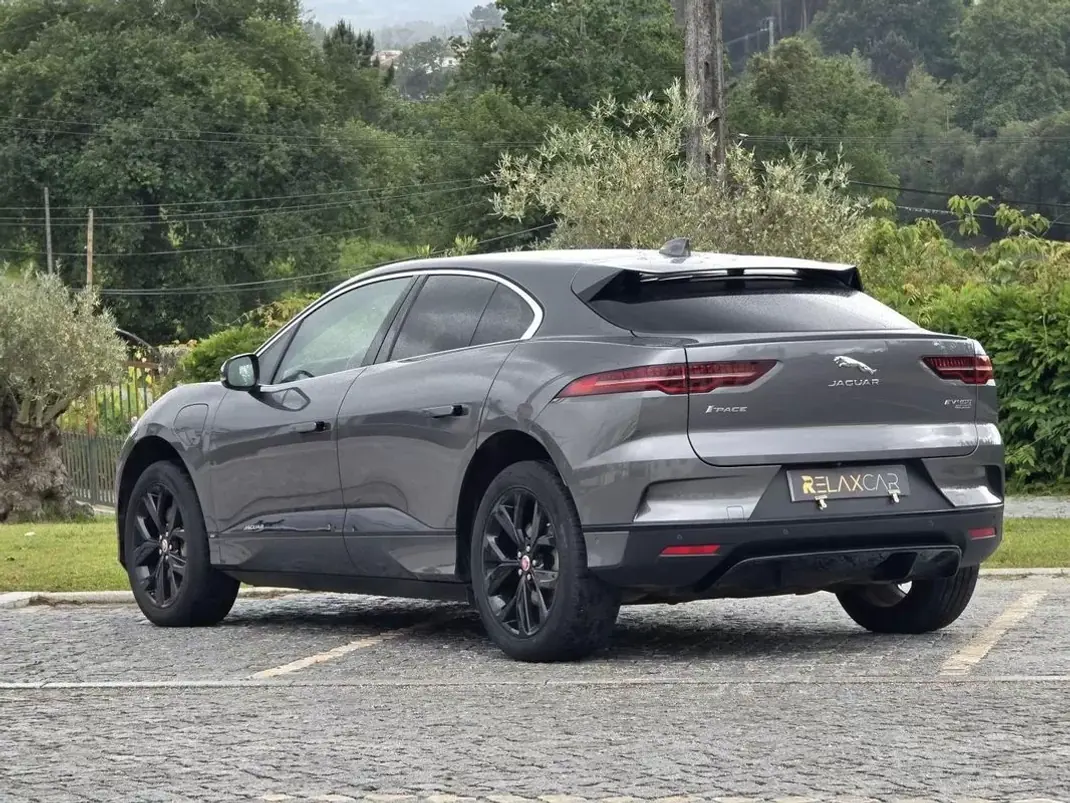 Jaguar I-Pace 2020 - 25999 EUR, 93000 km - AUTO.MOTO.pt - 93000km - foto 24 de 28