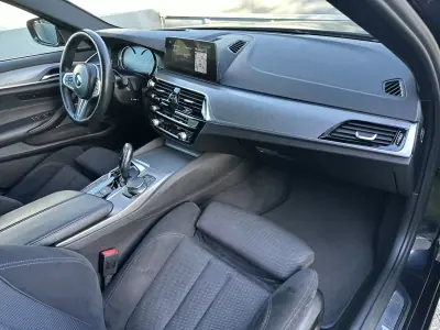 BMW M550d 2017 - 49900 EUR, 150000 km - AUTO.MOTO.pt - 150000km - foto 35 de 54