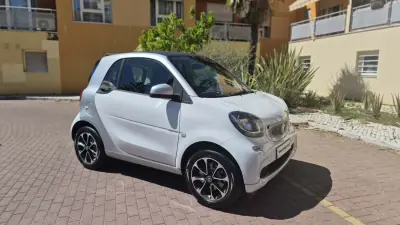 Smart ForTwo 2015 - 11480 EUR, 54000 km - 54000km - foto 1 de 16