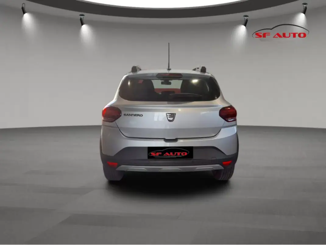 Dacia Sandero 2022 - 15500 EUR, 86971 km - AUTO.MOTO.pt - 86971km - foto 6 de 17