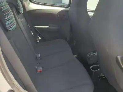 Citroën C1 2018 - 9500 EUR, 80000 km - AUTO.MOTO.pt - 80000km - foto 24 de 39