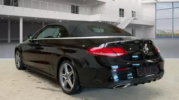 Mercedes-Benz C 180 2017 - 28999 EUR, 97121 km - AUTO.MOTO.pt - 97121km - foto 3 de 13