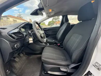 Ford Fiesta 2021 - 14500 EUR, 87990 km - AUTO.MOTO.pt - 87990km - foto 12 de 12