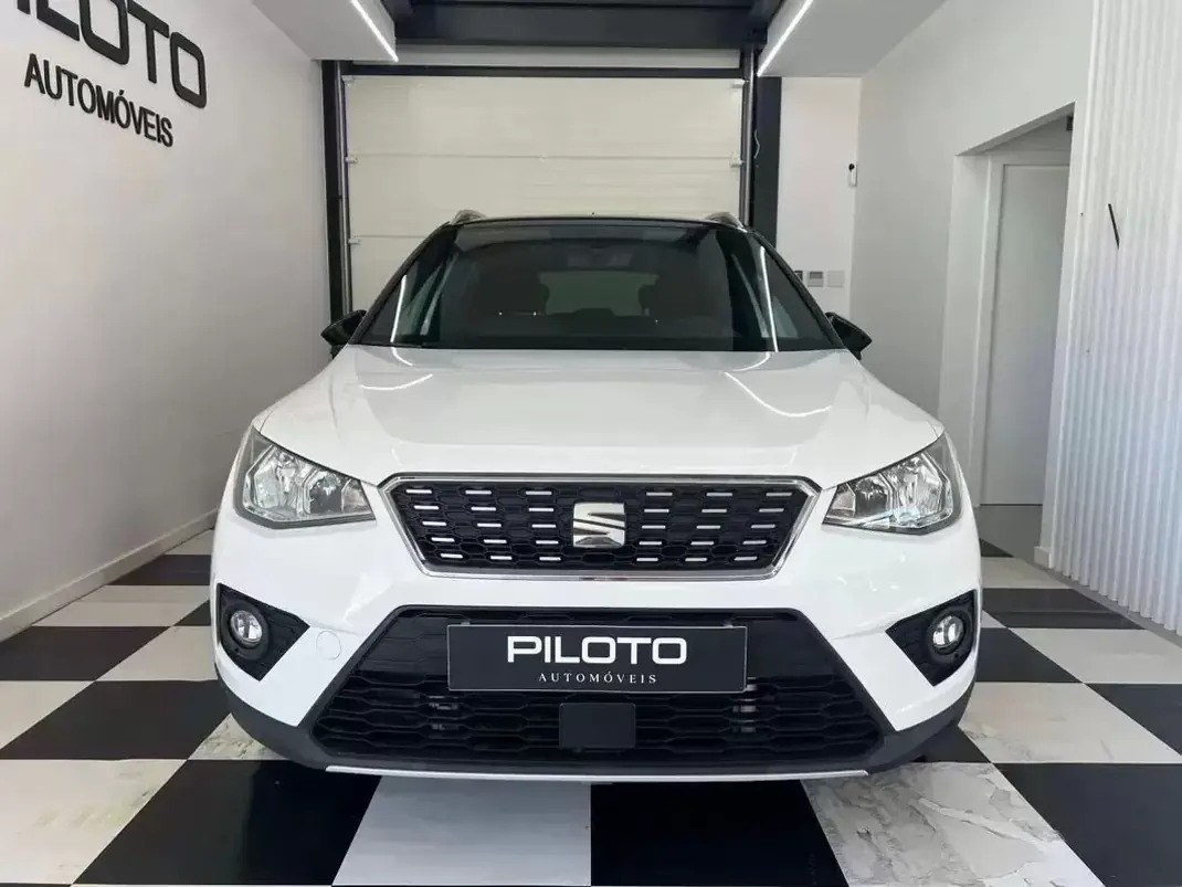 SEAT Arona 2020 - 15490 EUR, 59460 km - AUTO.MOTO.pt - 59460km - foto 5 de 39