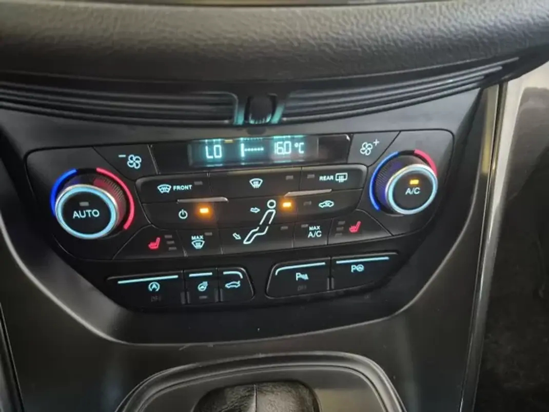Ford C-Max 2016 - 13750 EUR, 78656 km - 78656km - foto 11 de 11