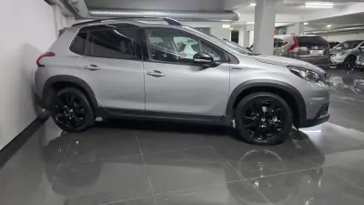 Peugeot 2008 2018 - 12990 EUR, 144000 km - AUTO.MOTO.pt - 144000km - foto 3 de 35