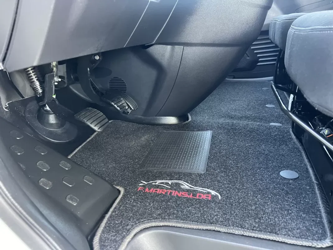 Renault TRAFIC 2.0 BlueDci L2H1 Longa Grand Confort 130 cv GPS 2022 - 21350 EUR, 46000 km - AUTO.MOTO.pt - 46000km - foto 17 de 34