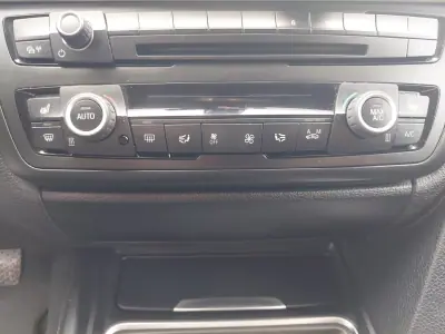 BMW 420 Gran Coupé 2015 - 18800 EUR, 193667 km - AUTO.MOTO.pt - 193667km - foto 13 de 17