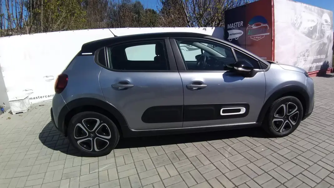 Citroën C3 2020 - 12450 EUR, 71497 km - AUTO.MOTO.pt - 71497km - foto 7 de 28