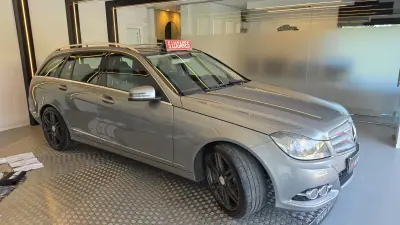 Mercedes-Benz C 180 2014 - 9900 EUR, 299370 km - AUTO.MOTO.pt - 299370km - foto 21 de 52