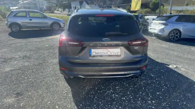 Ford Focus SW 2023 — foto 6 de 23