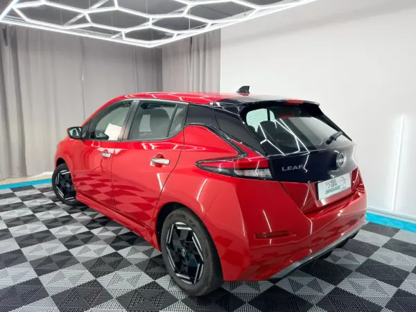 Nissan Leaf 2023 - 15750 EUR, 51000 km - AUTO.MOTO.pt - 51000km - foto 5 de 24