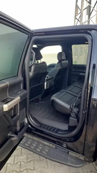 Ford F-150 2019 - 83700 EUR, 92850 km - AUTO.MOTO.pt - 92850km - foto 6 de 21