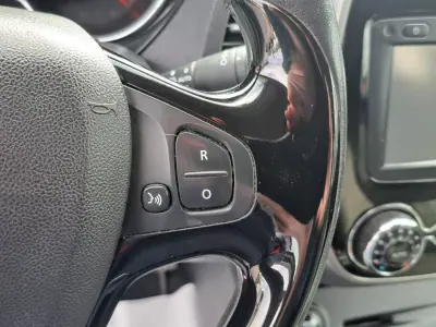 Renault Captur 2016 - 11450 EUR, 165268 km - AUTO.MOTO.pt - 165268km - foto 29 de 41