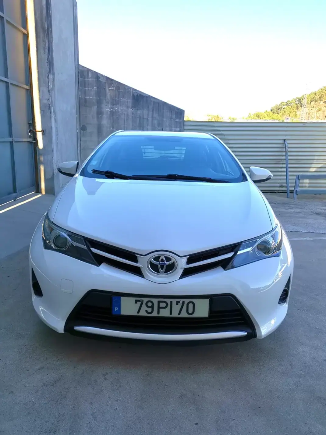 Toyota 2014 - 8500 EUR, 204000 km - 204000km - foto 2 de 10
