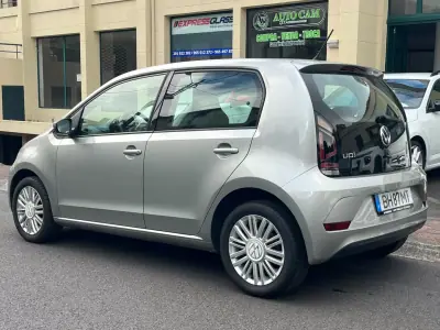 Volkswagen Up! 2024 - 14000 EUR, 43064 km - AUTO.MOTO.pt - 43064km - foto 2 de 7