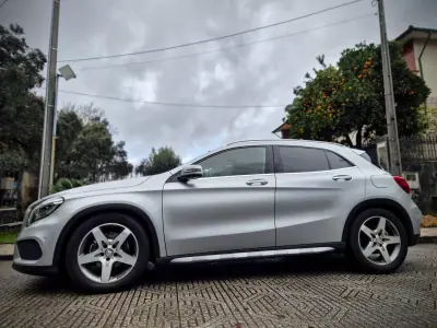 Mercedes-Benz GLA 200 2014 - 20000 EUR, 221000 km - AUTO.MOTO.pt - 221000km - foto 5 de 22