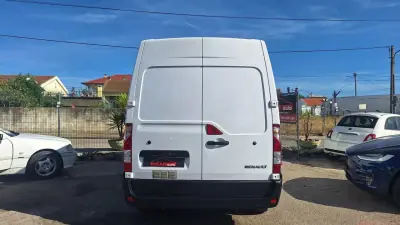 Renault Master 2.3 DCI L2H2 2021 - 19500 EUR, 156000 km - AUTO.MOTO.pt - 156000km - foto 21 de 23